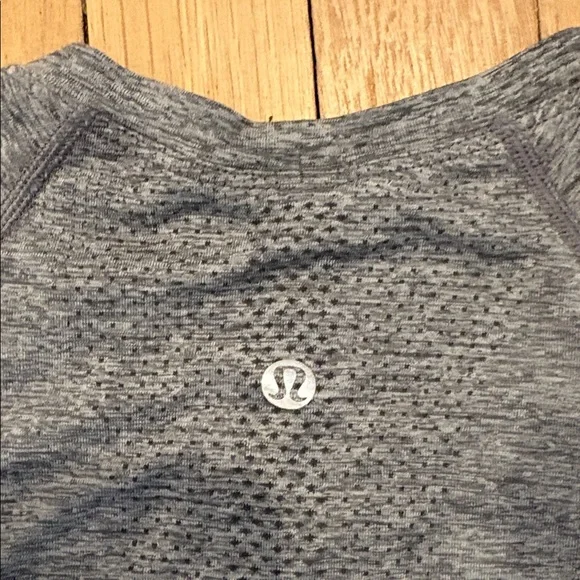 Lululemon swiftly tech - Picture 3 of 4